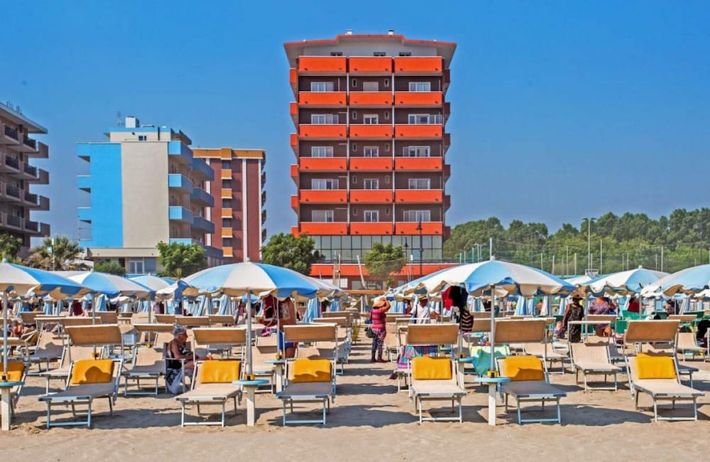 Hotel Palazzo Caveja 53/61