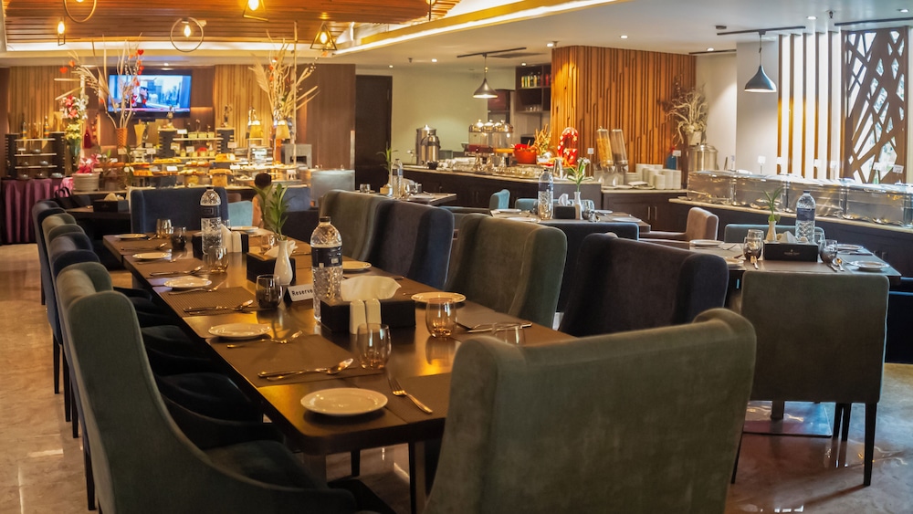 Golden Tulip the Grandmark Dhaka 50/60