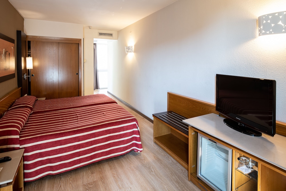 Catalonia Bristol Hotel 30/60