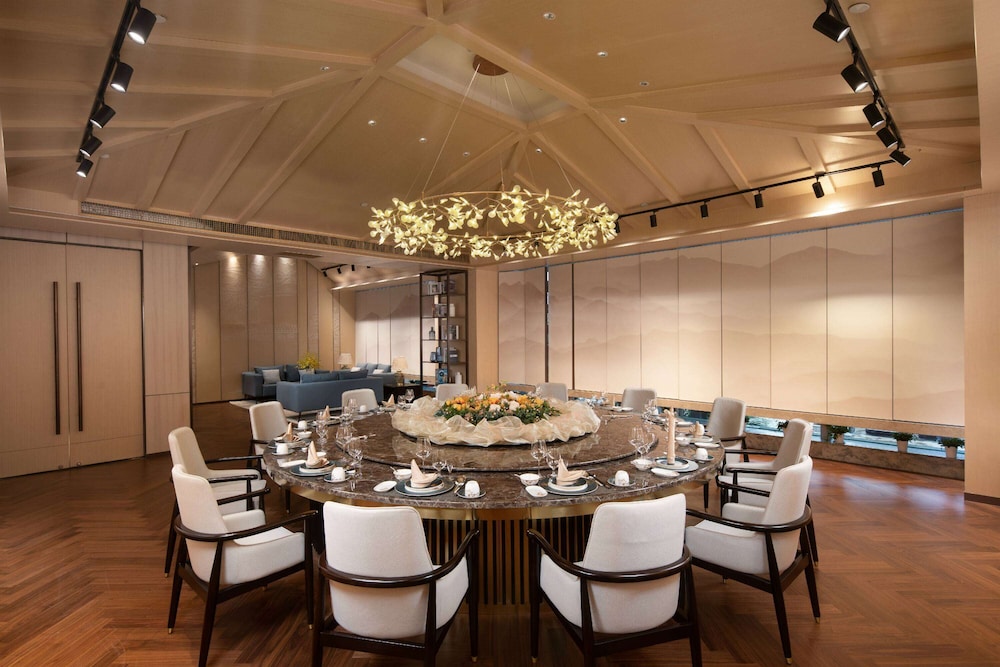 Ramada by Wyndham Xian Long march 12/15