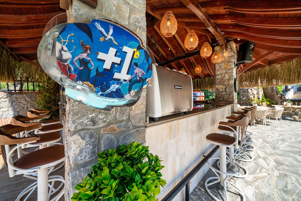 Ata Lagoon Beach Hotel 32/50