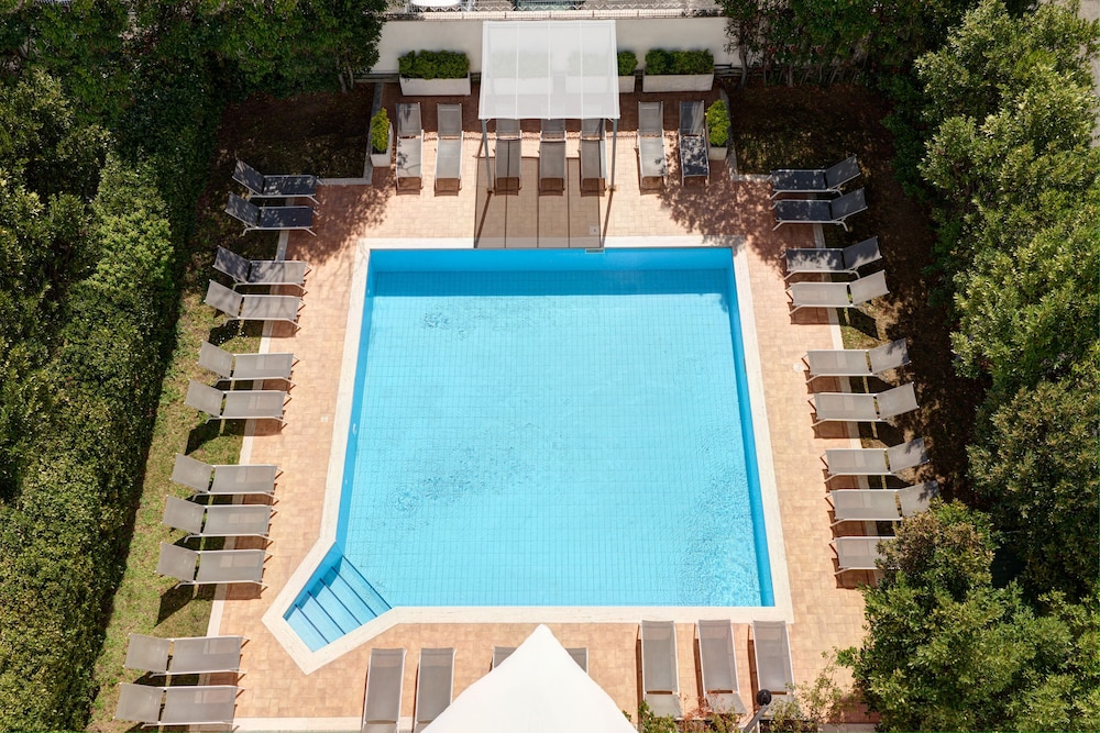Hotel Roma Tor Vergata 35/60