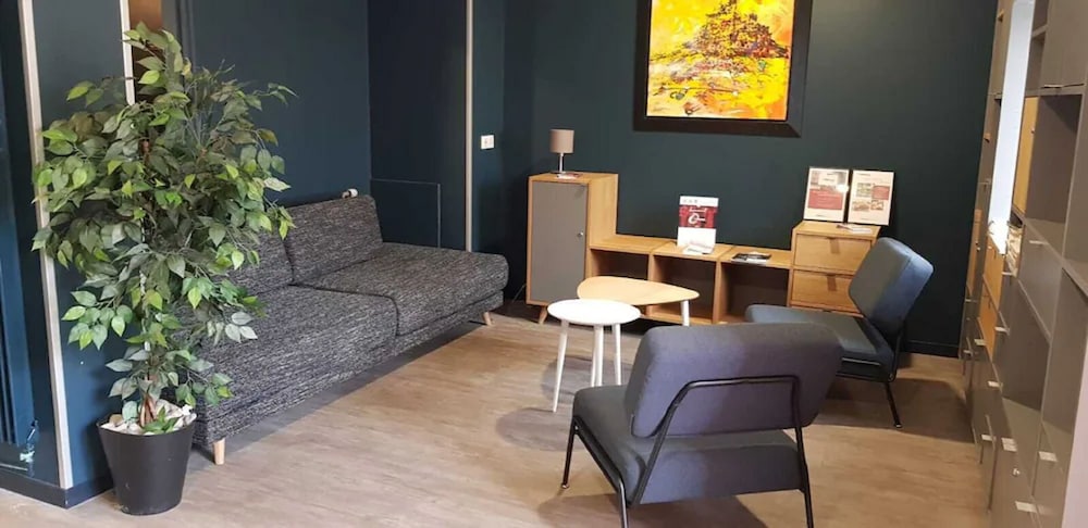 The Originals City, Hotel Ascotel, Lille Est Grand Stade 49/60