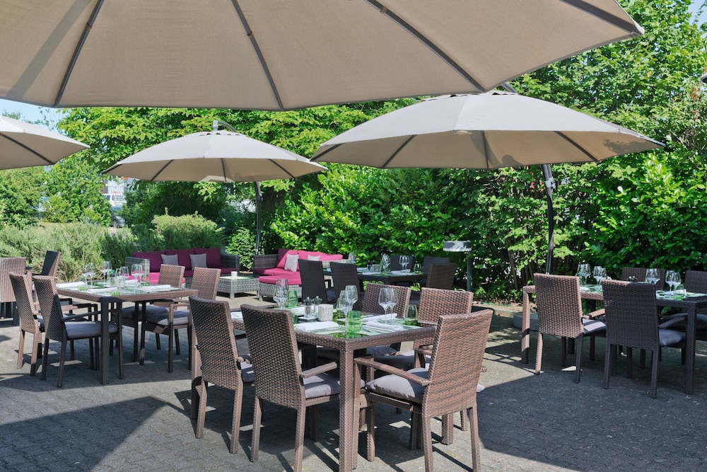 Courtyard by Marriott Wiesbaden-Nordenstadt 36/50