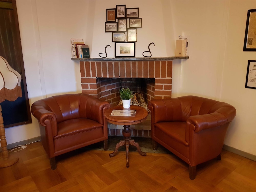 Brukshotellet Skinnsberg 33/50