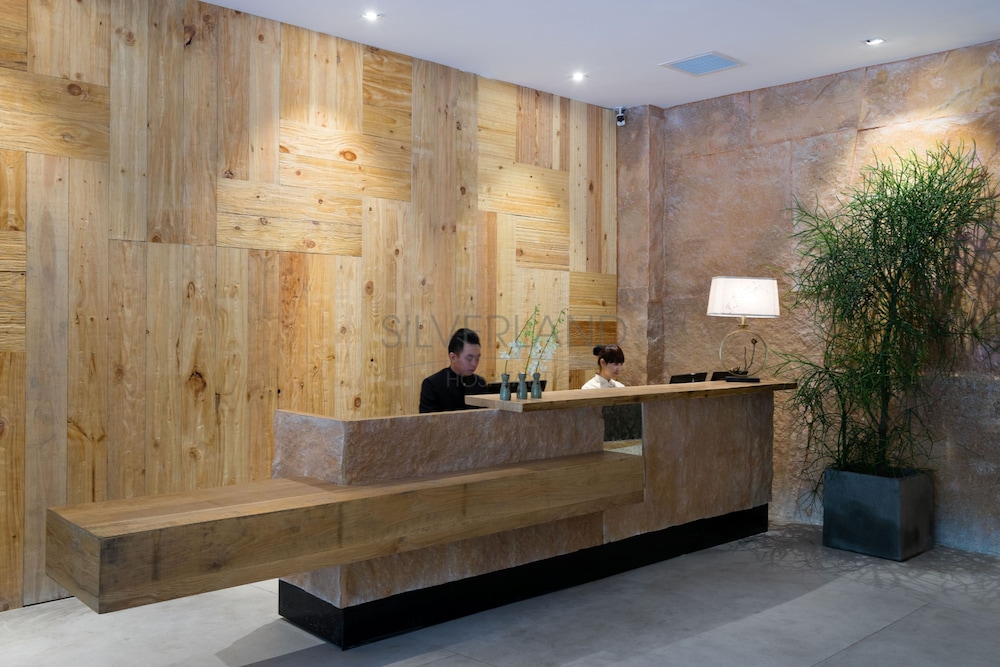 Silverland Yen Hotel 4/50