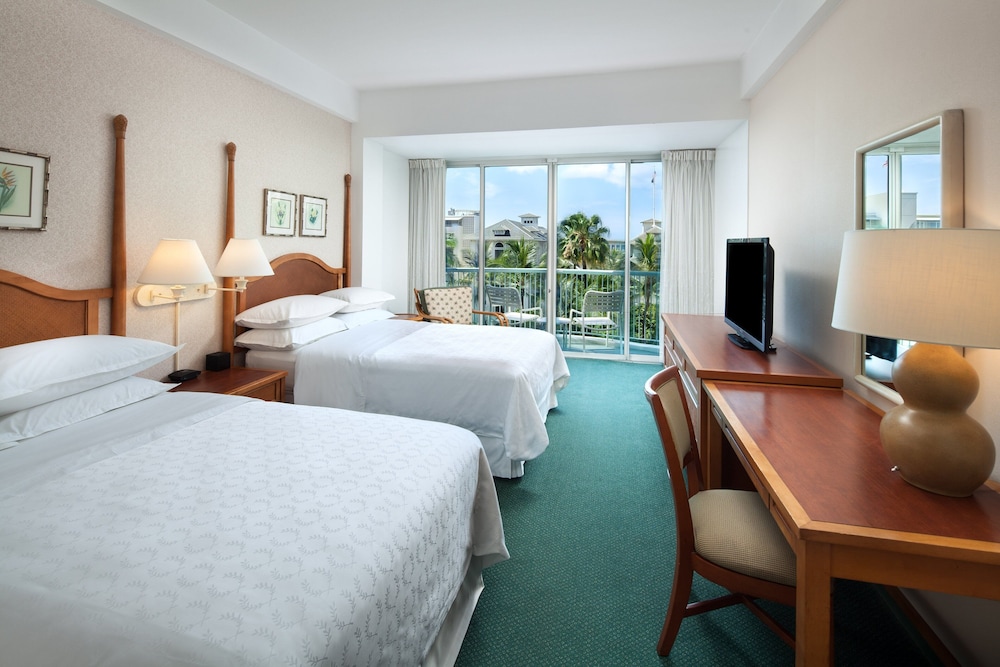 SHERATON PRINCESS KAIULANI 12/27