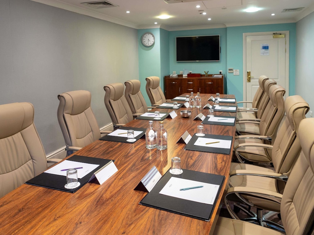 Mercure Manchester Norton Grange Hotel & Spa 59/70