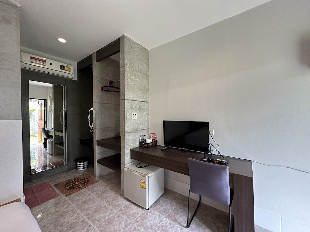 Baan Ma Feung Guest House 45/64