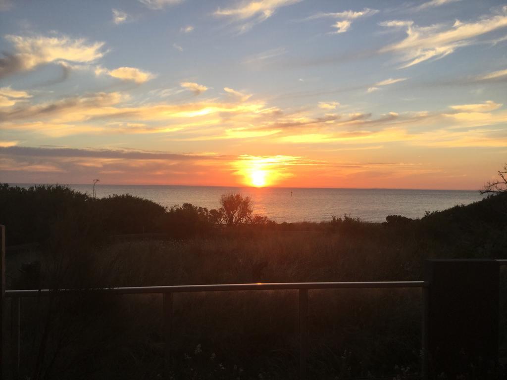 BEACHSIDE APARTMENTS BONBEACH 24/26