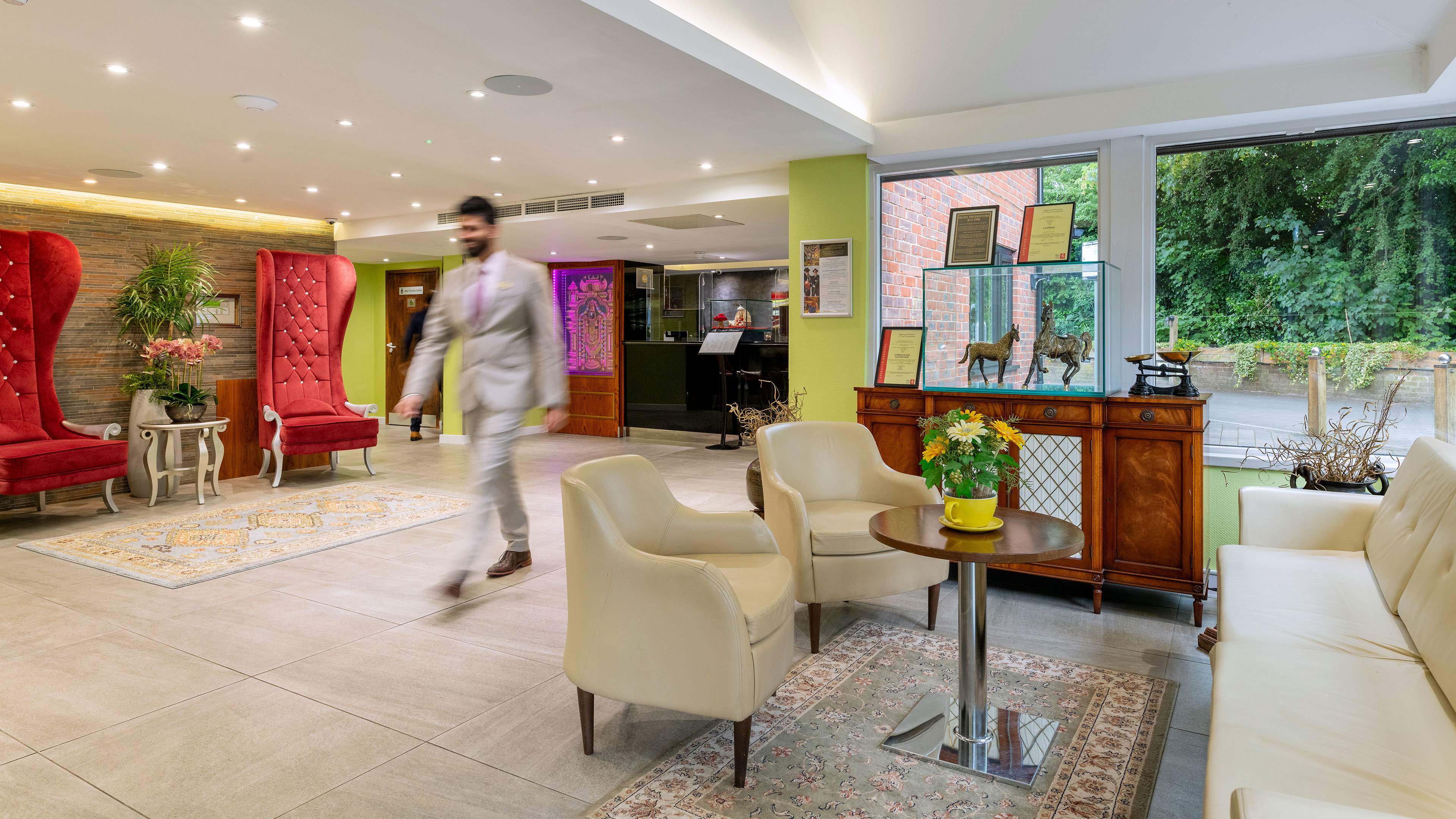 DONNINGTON MANOR HOTEL 2/31