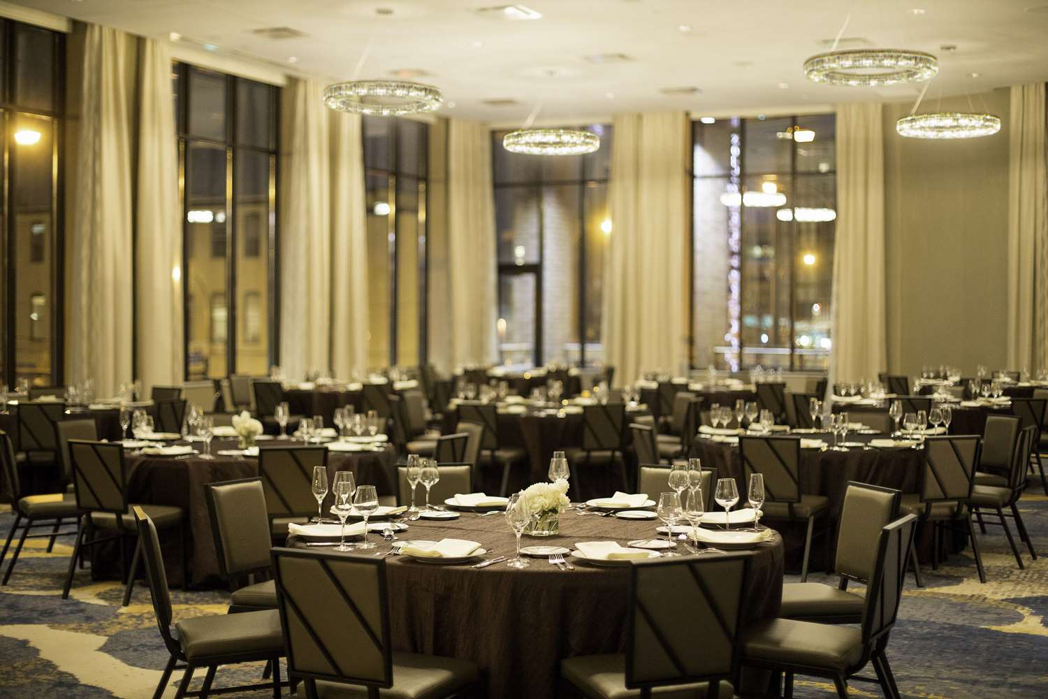Hilton Garden Inn Minneapolis University Area 38/54