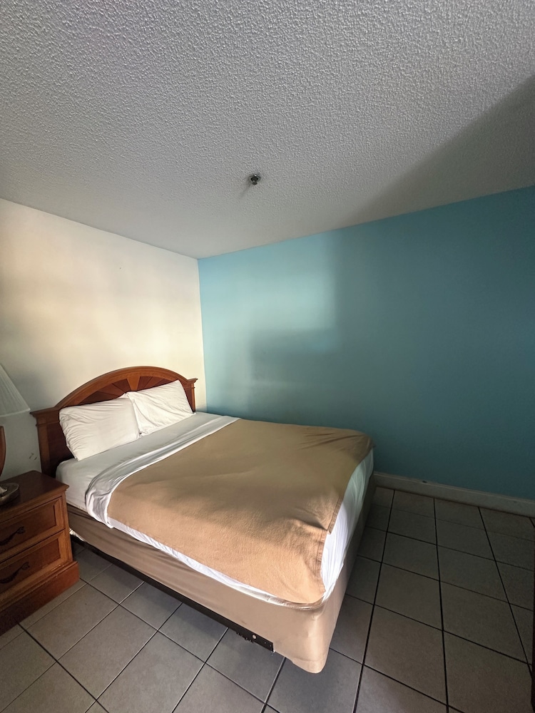 Guest Cottage & Suites 21/60