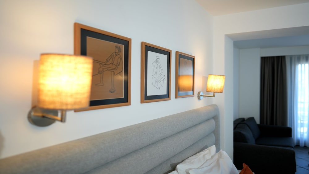 Costa Farilya Special Class Hotel 39/71