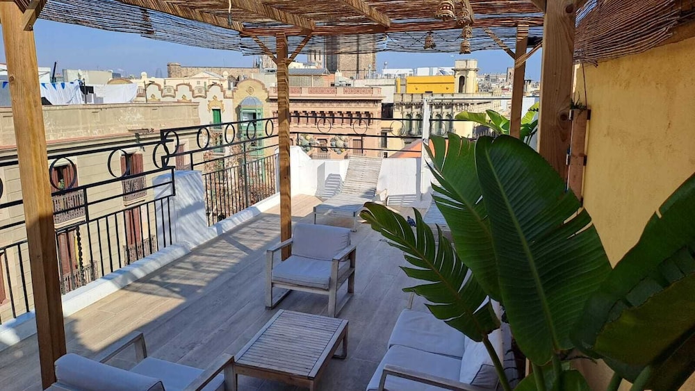 Hotel Moderno BCN 56/70