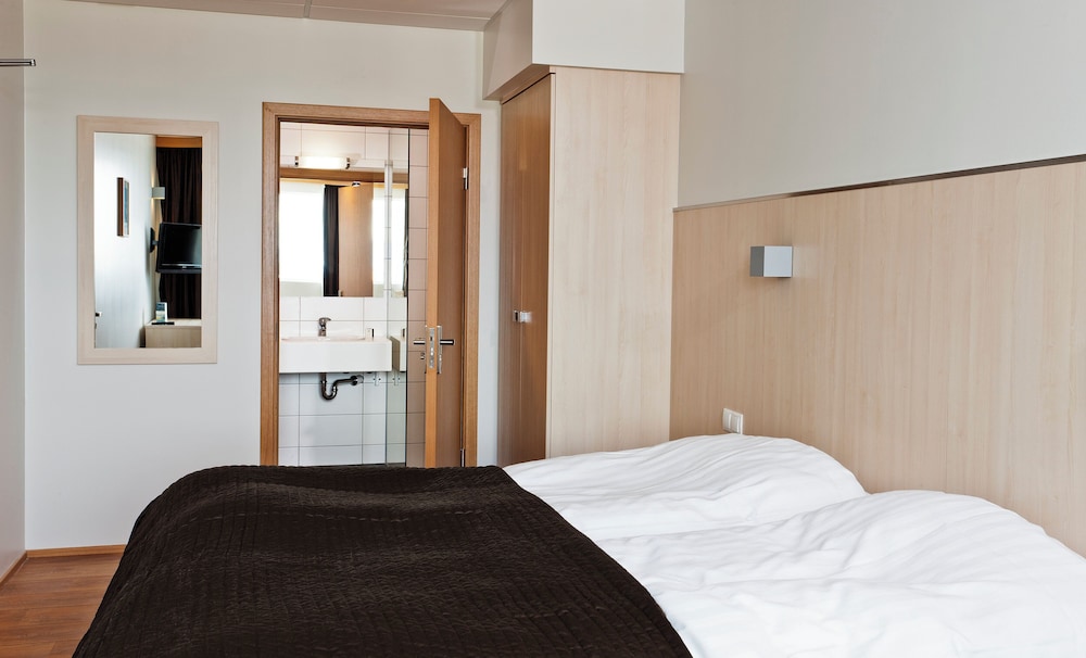 غرفة قياسية بسرير مزدوج، Hotel Klettur 4/9