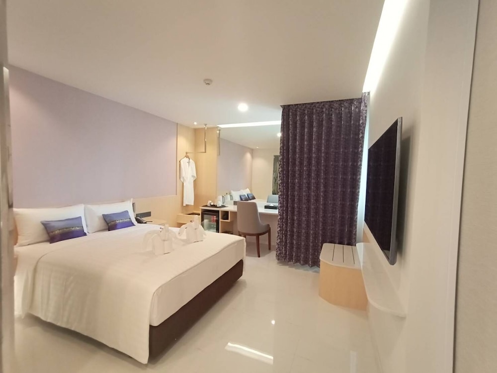 Evergreen Laurel Hotel 22/69