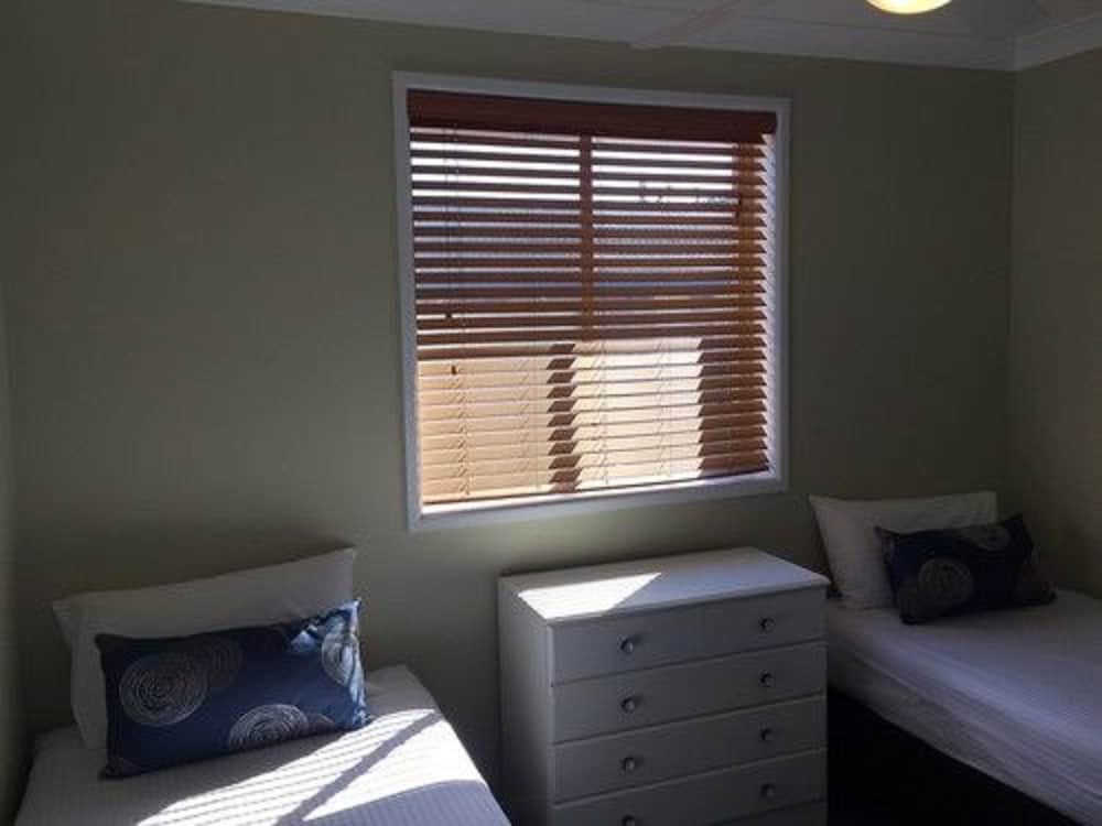 Park Beach Resort Motel 26/33