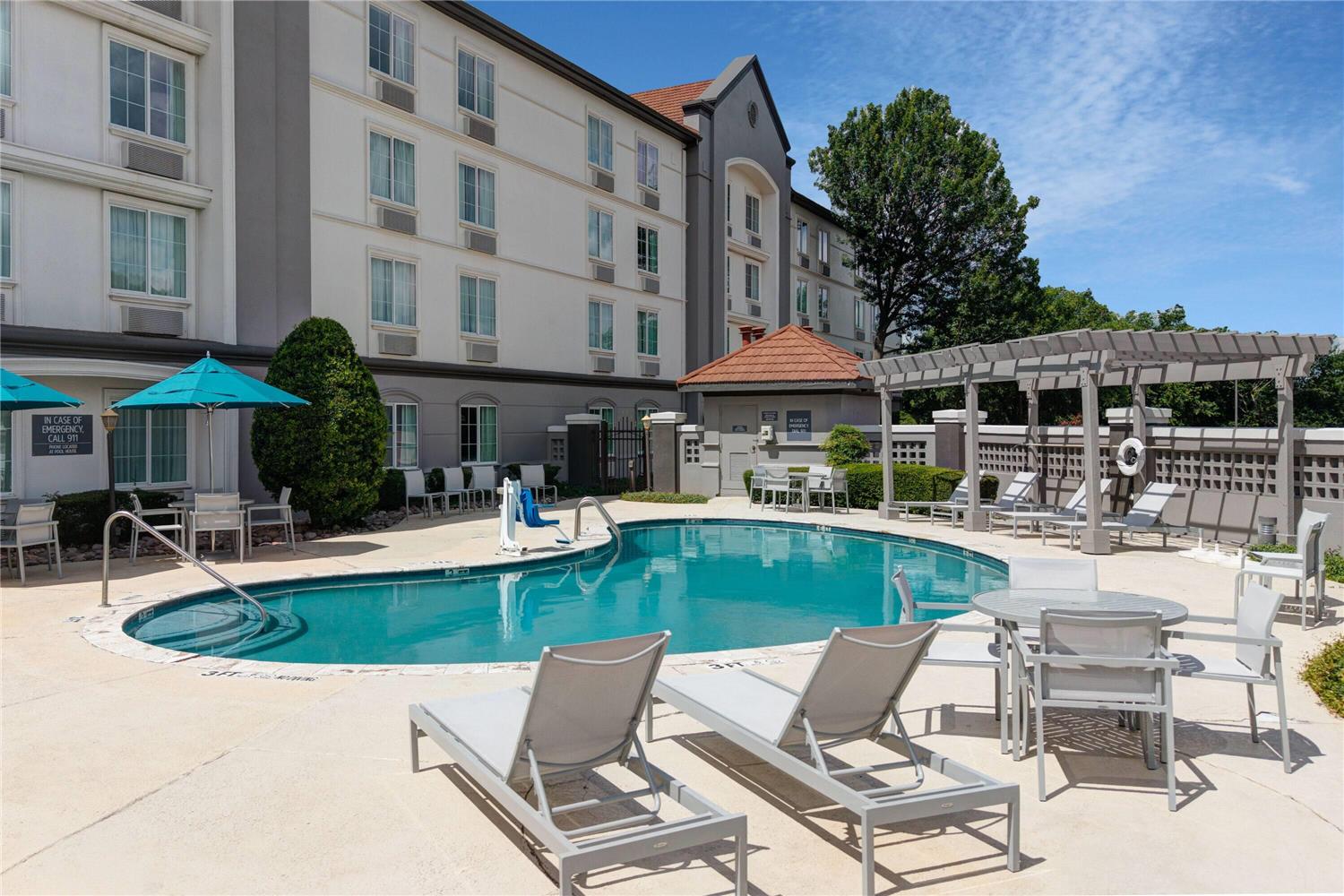 La Quinta Inn And Suites By Wyndham Sherman 3/29