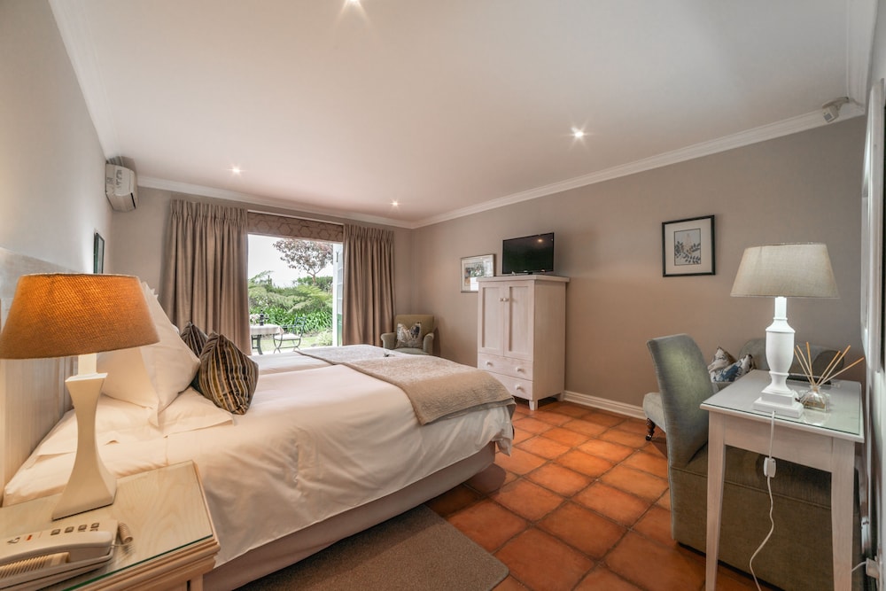 SUPERIOR, TWIN BEDS