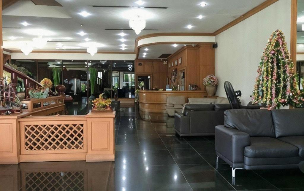 Pathumthani Place Hotel 20/34