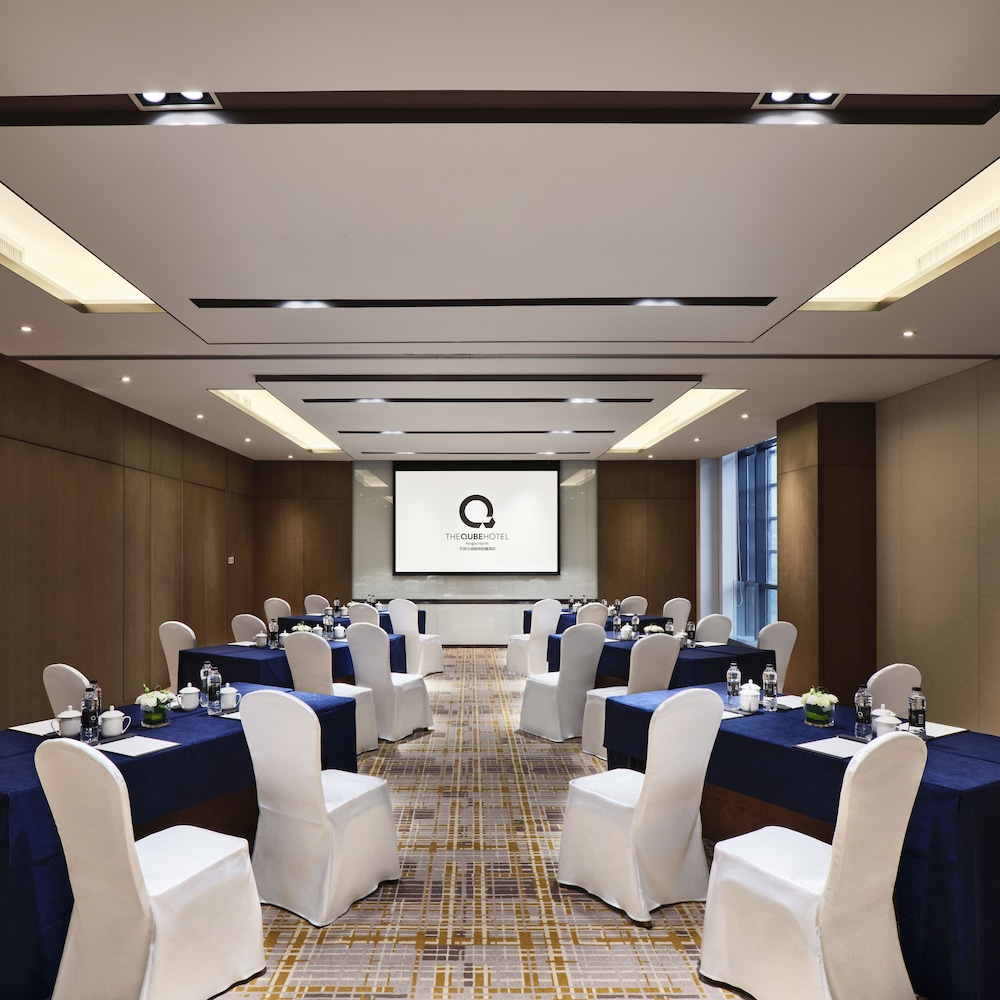 The QUBE Hotel Ningbo North 35/45
