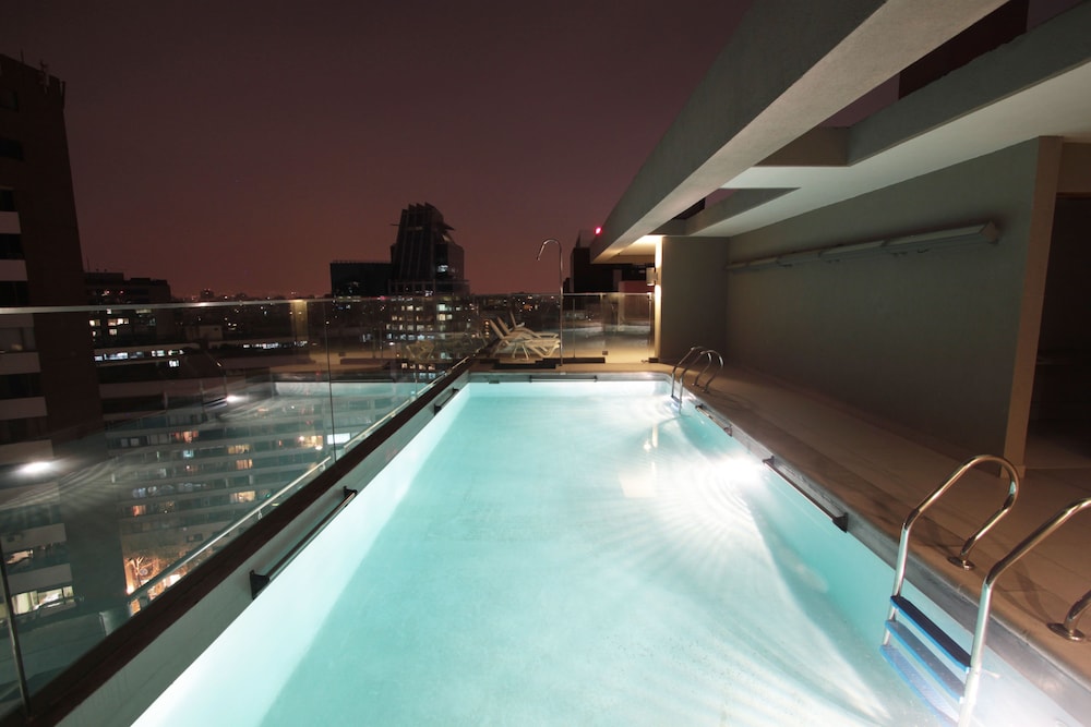 swimming pool spa