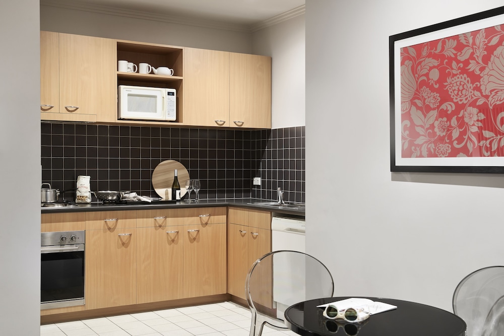 Punthill Flinders Lane 19/64