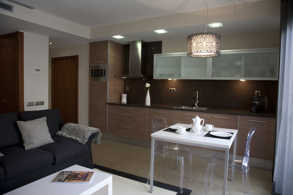 Up Suites Bcn 33/44