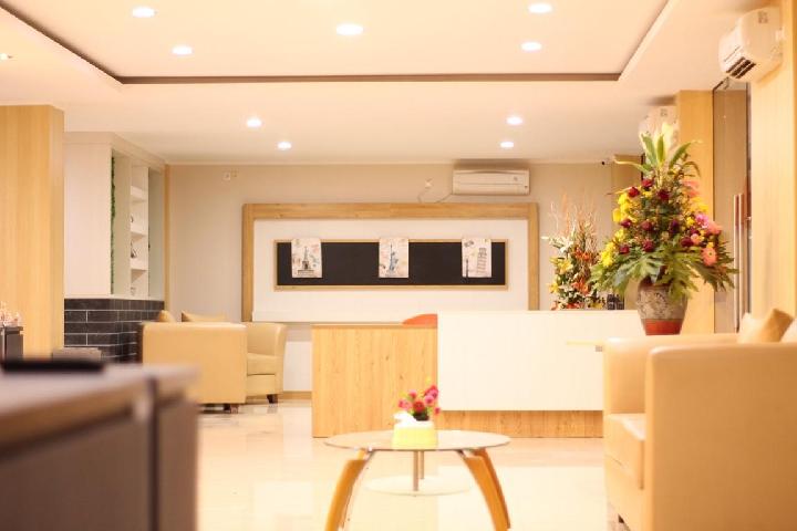 C Hotel Cirebon 13/16