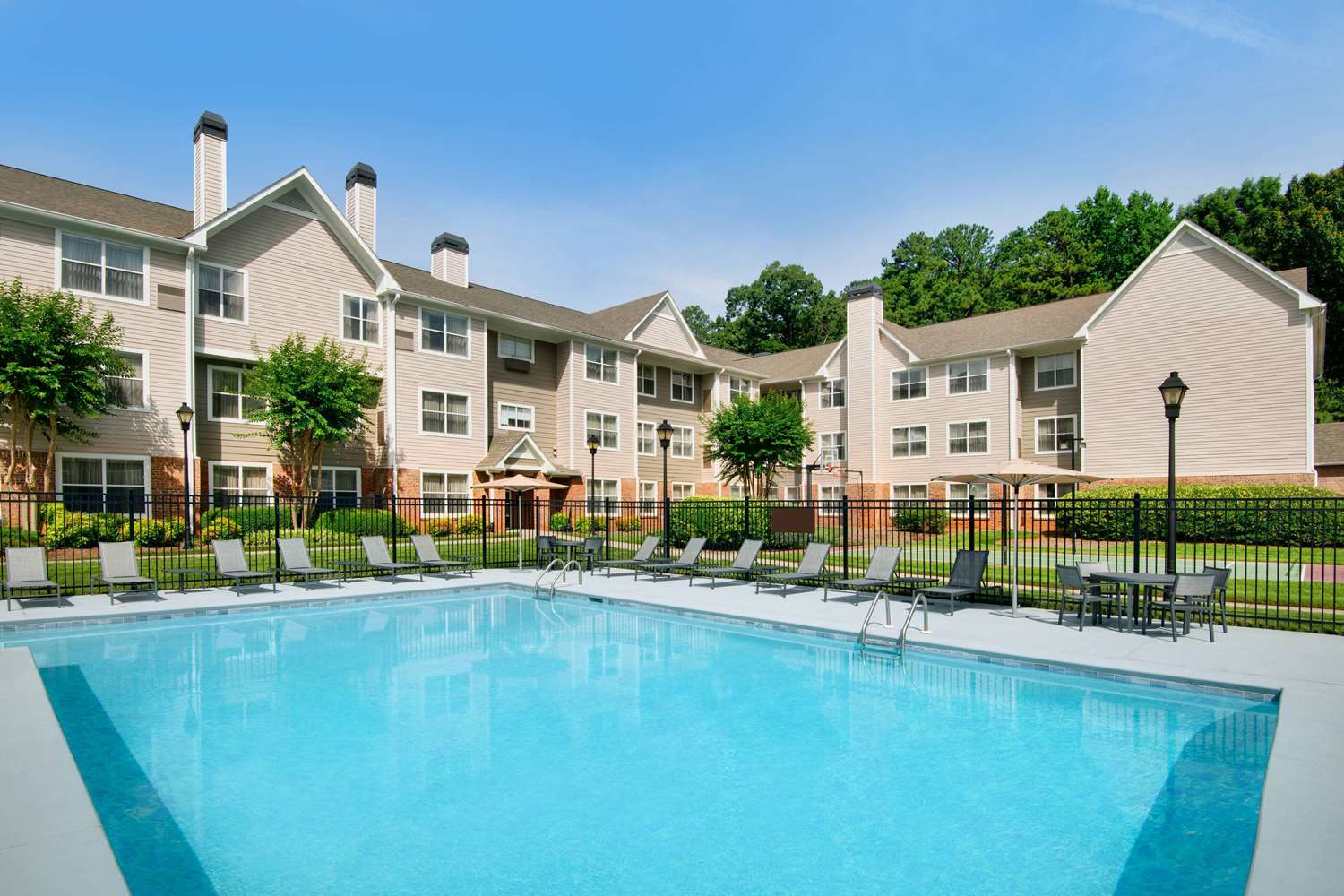 Sonesta ES Suites Atlanta Alpharetta North Point Mall 50/50