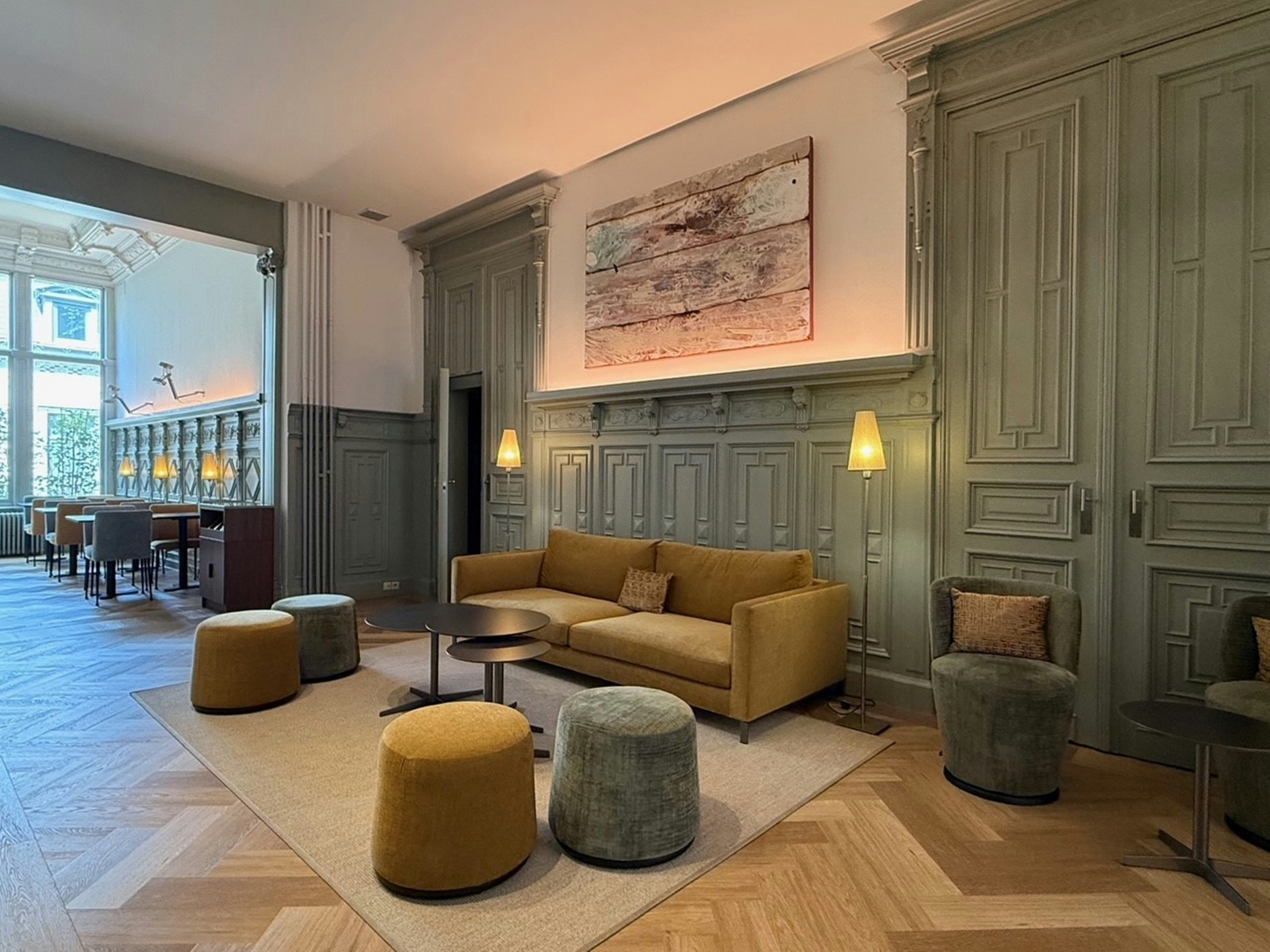 Hotel Du Congres 51/74