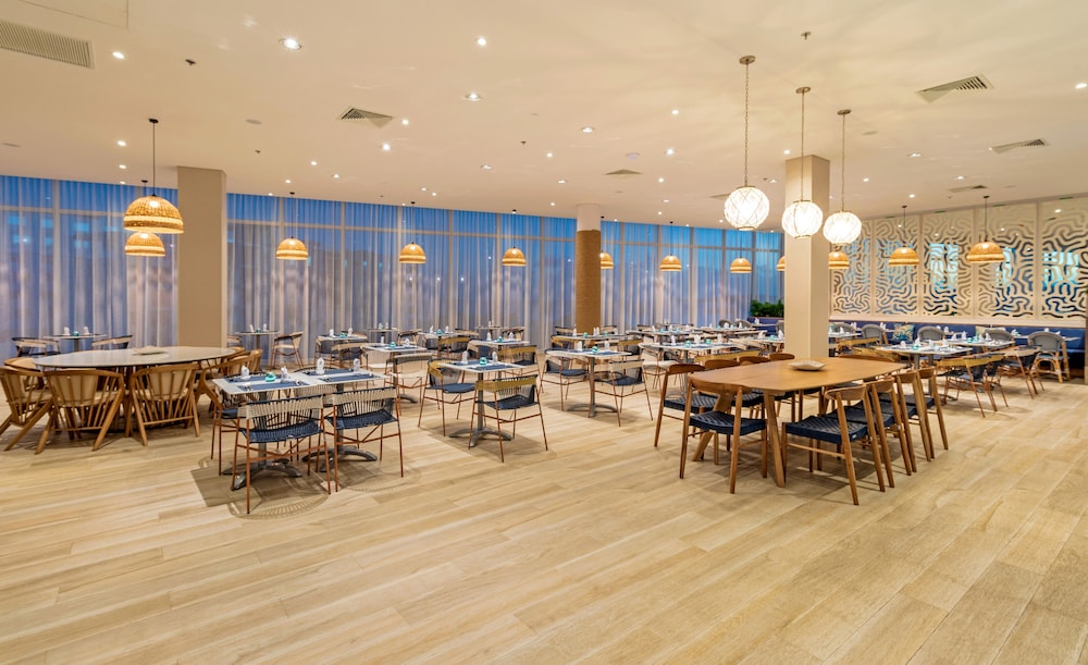 Aquamare Hotel 40/50