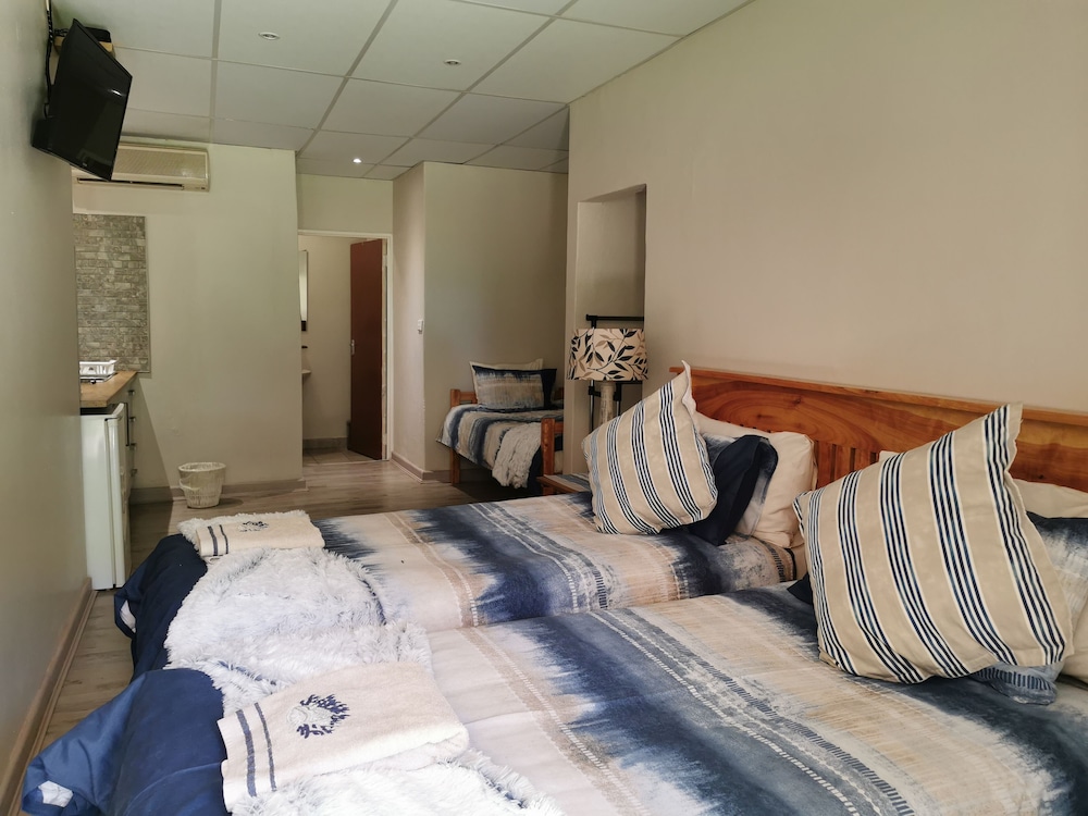 A Cherry Lane Self Catering and B&B 18/50