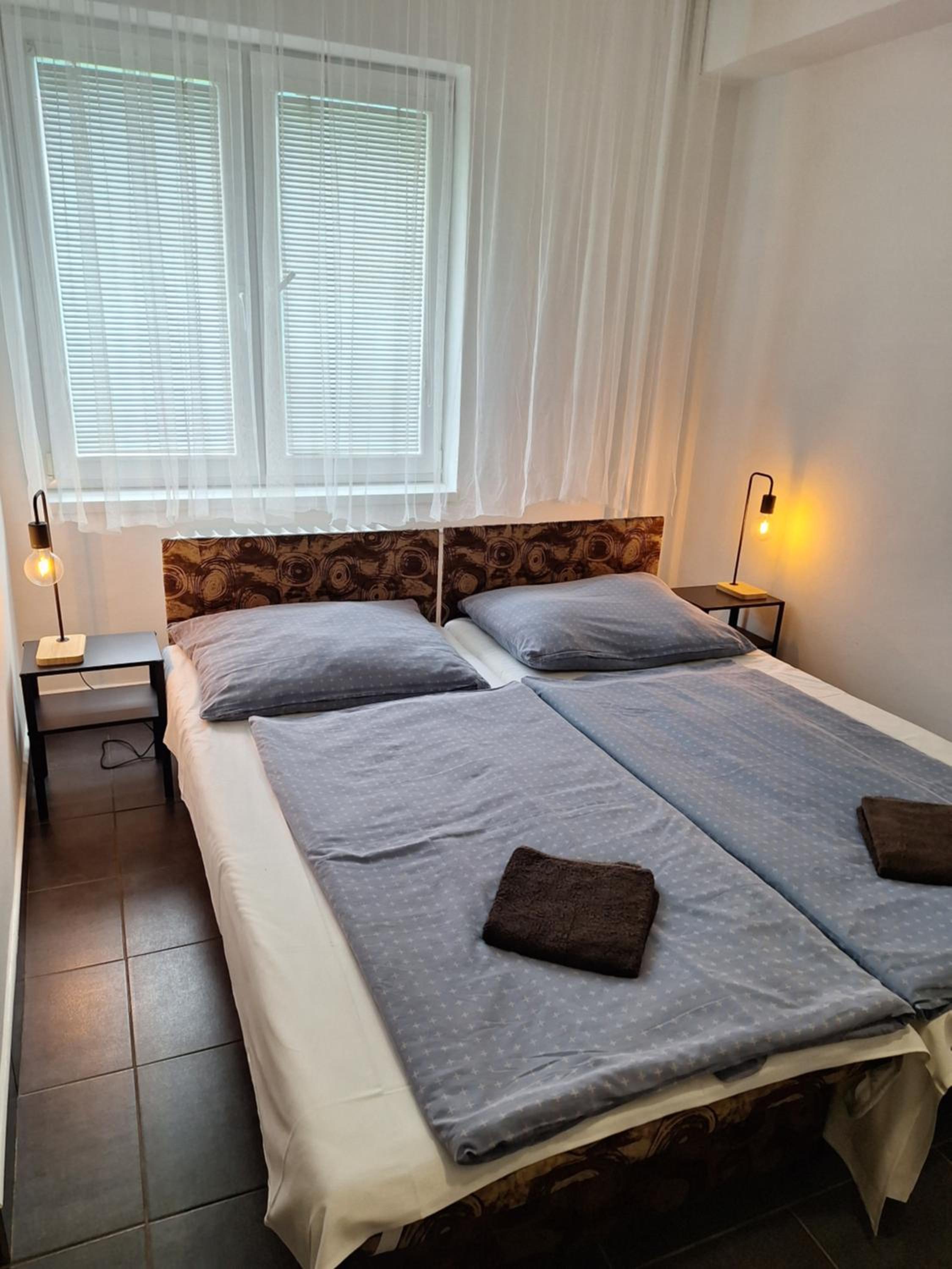 Hotelak Martinov 26/60