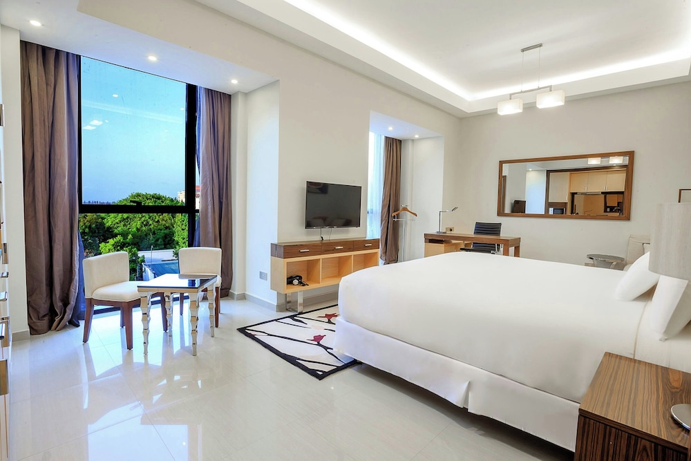 STANDARD KING APARTMENT