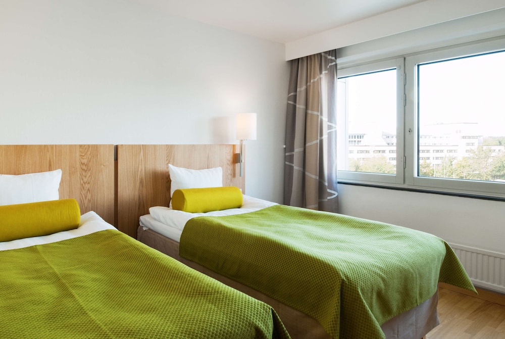 STANDARD, TWIN BEDS