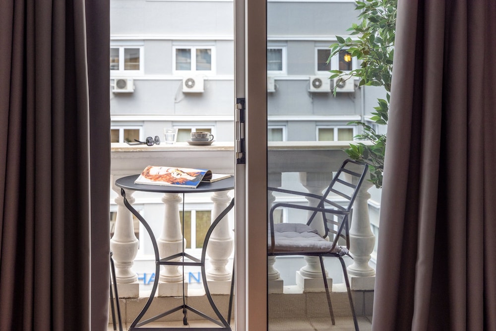 Arcade Hotel Athens 42/50