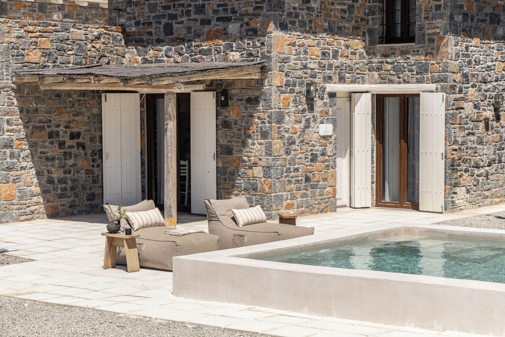 Palazzo Greco Villas 40/79
