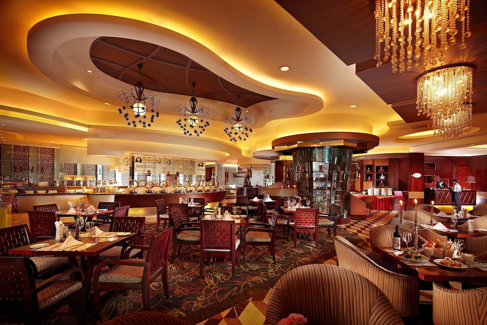 New Century Grand Hotel 27/35