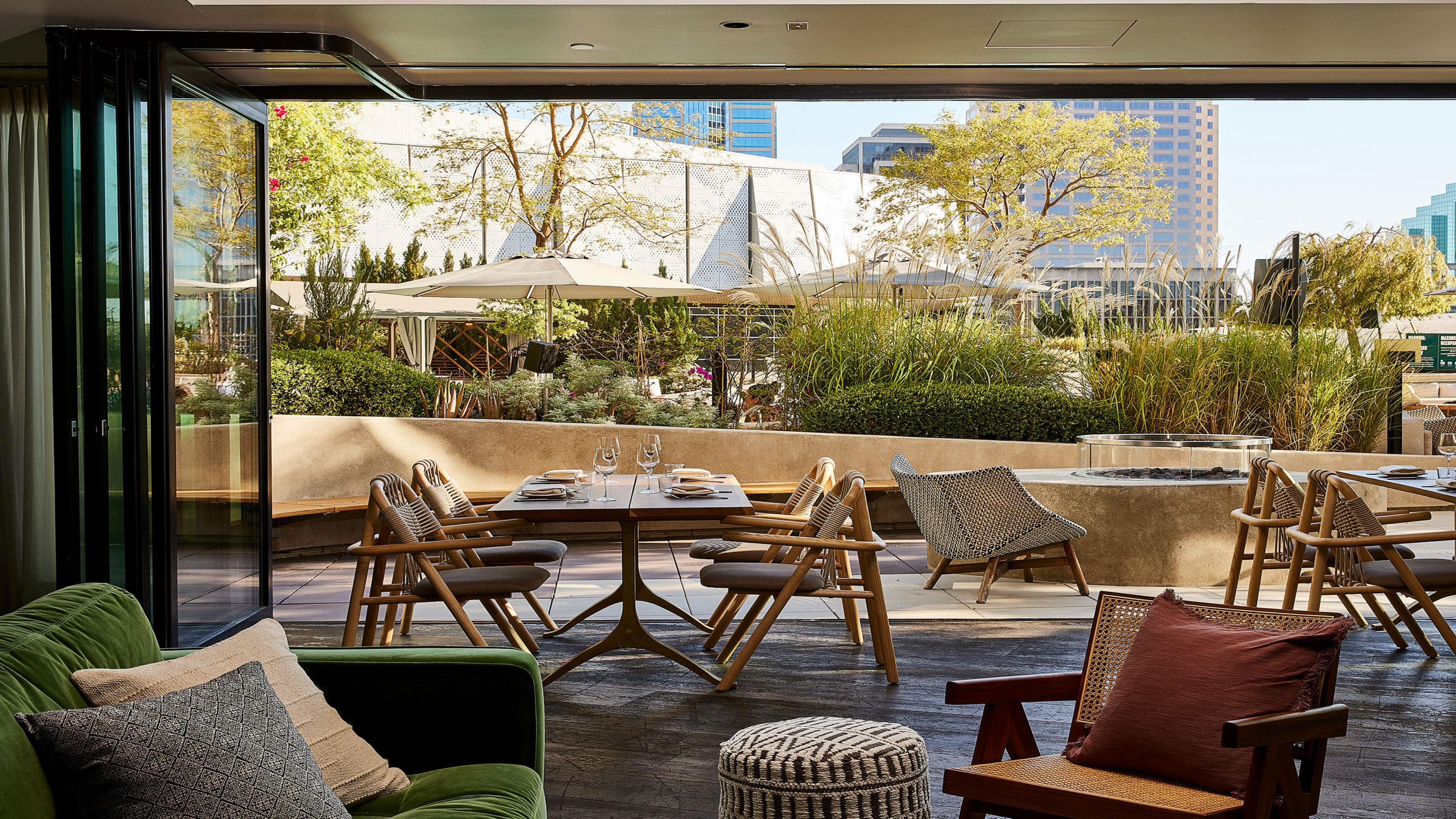 KIMPTON SAWYER HOTEL 52/77