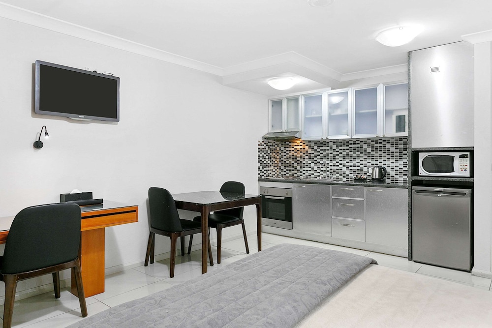 Comfort Inn & Suites Burwood 29/33