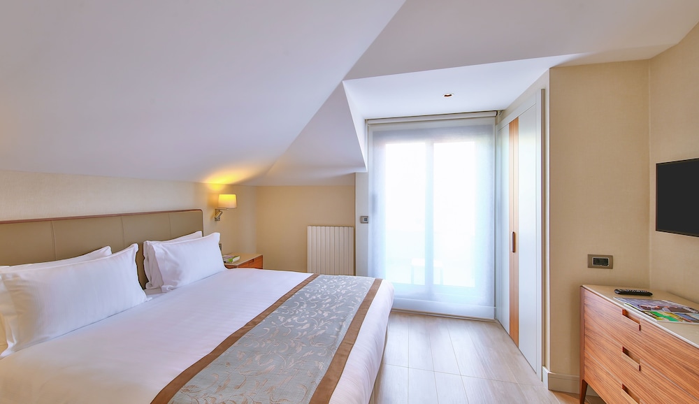 Tzl Suites 11/69