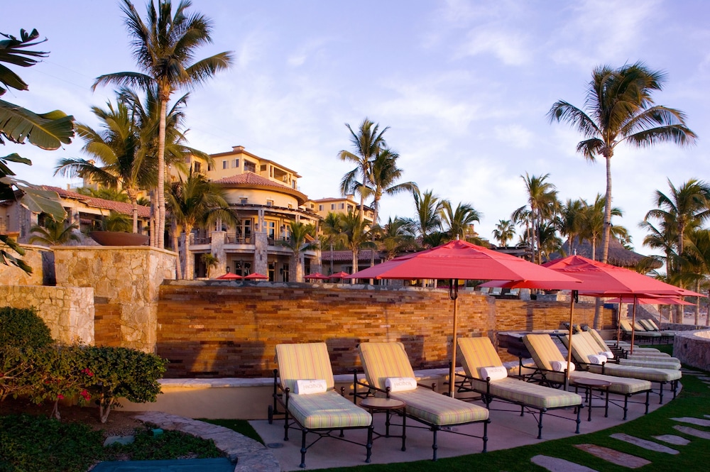 Hacienda Beach Club And Residences 46/50