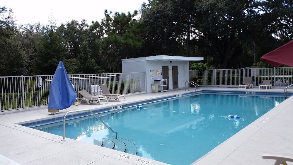 Studio 6 Extended Stay - Kissimmee, FL - Orlando 15/31