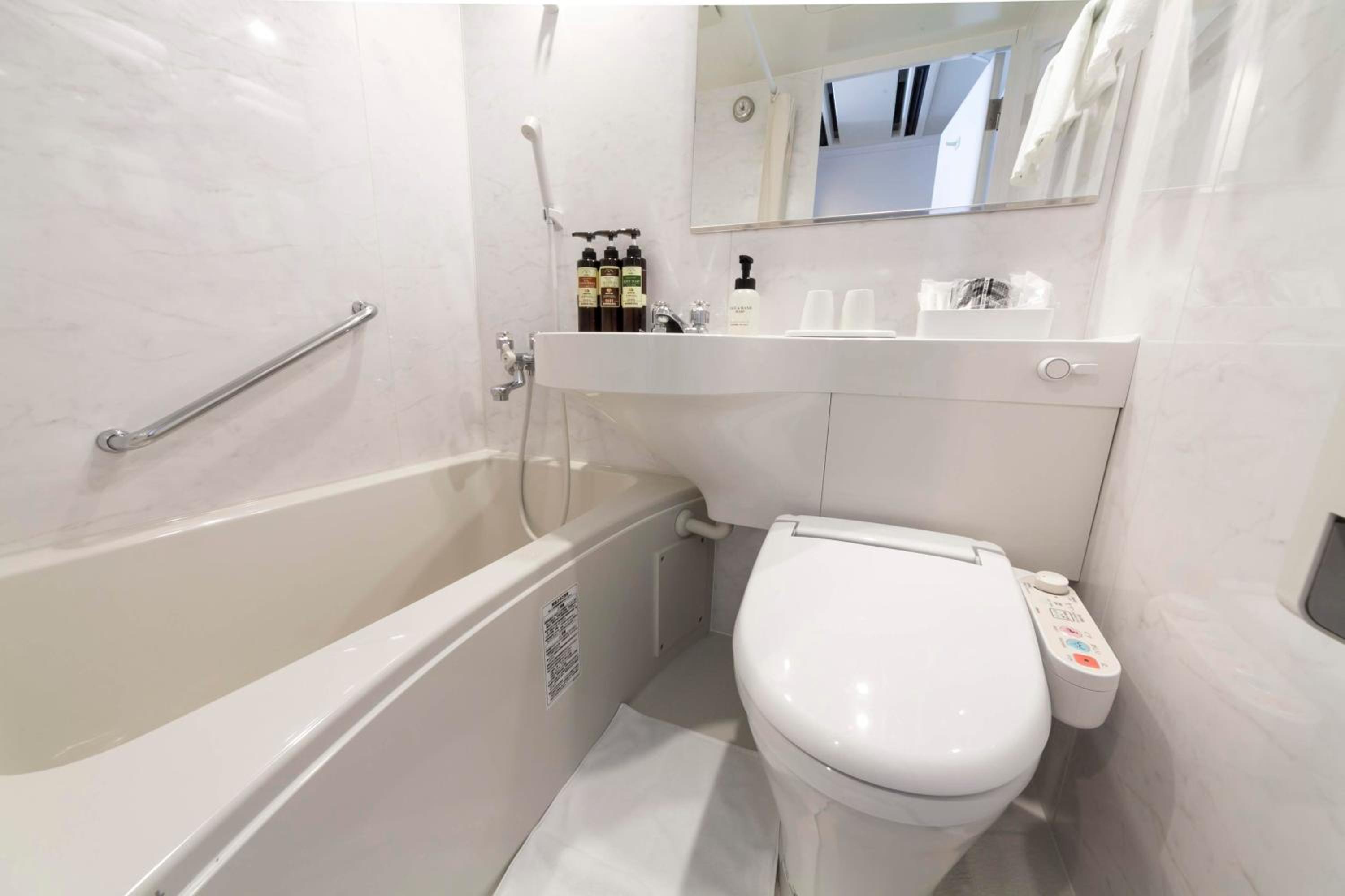 Triple Room Non Smoking - Activity، Dotonbori Hotel 3/4
