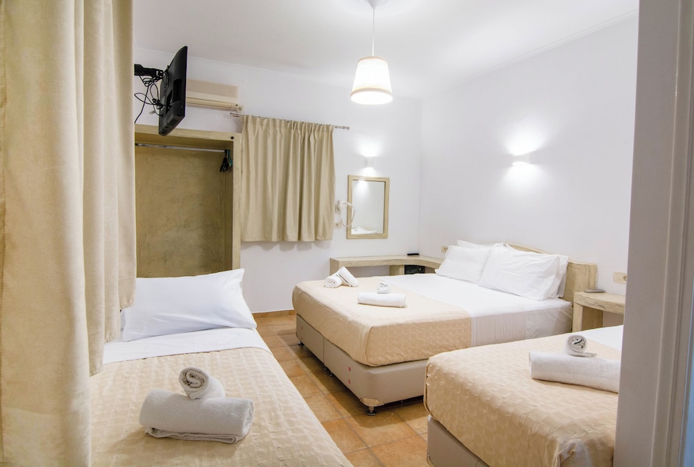Phevos Villa 10/50