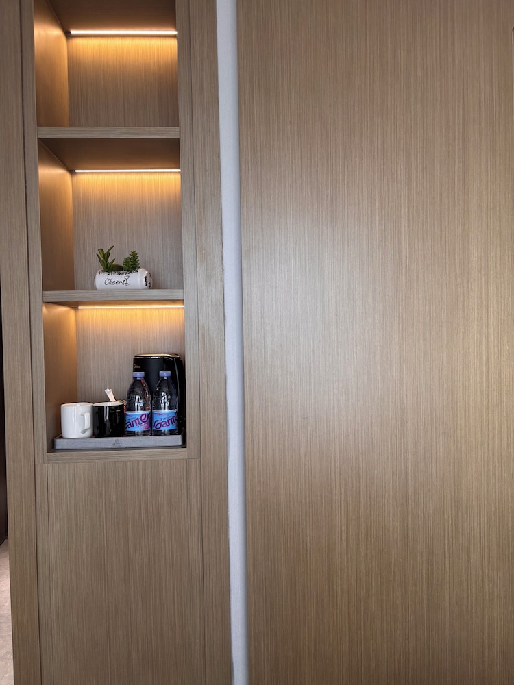 Poltton International Apartment (Guangzhou Panyu Government Affairs Center) 31/47