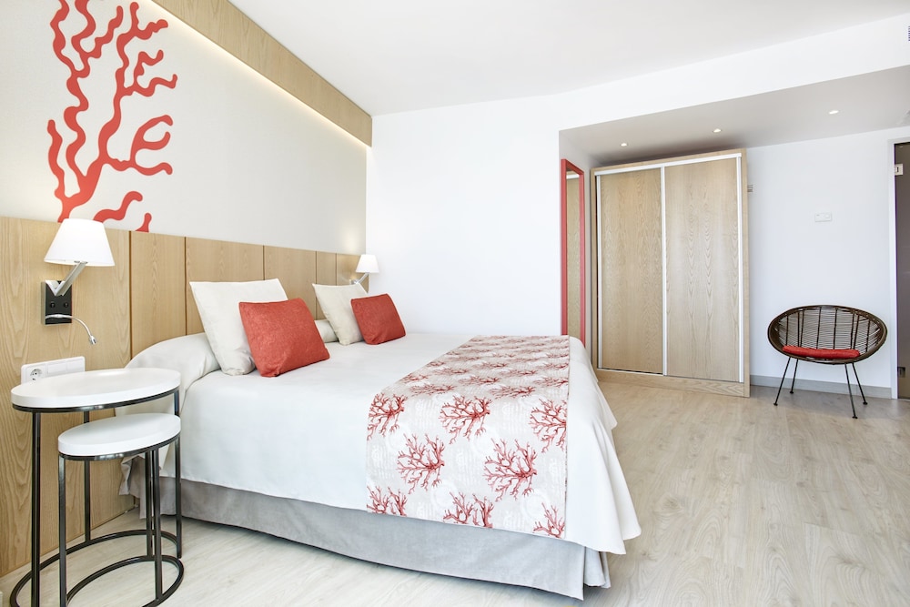 Universal Hotel Perla 9/50