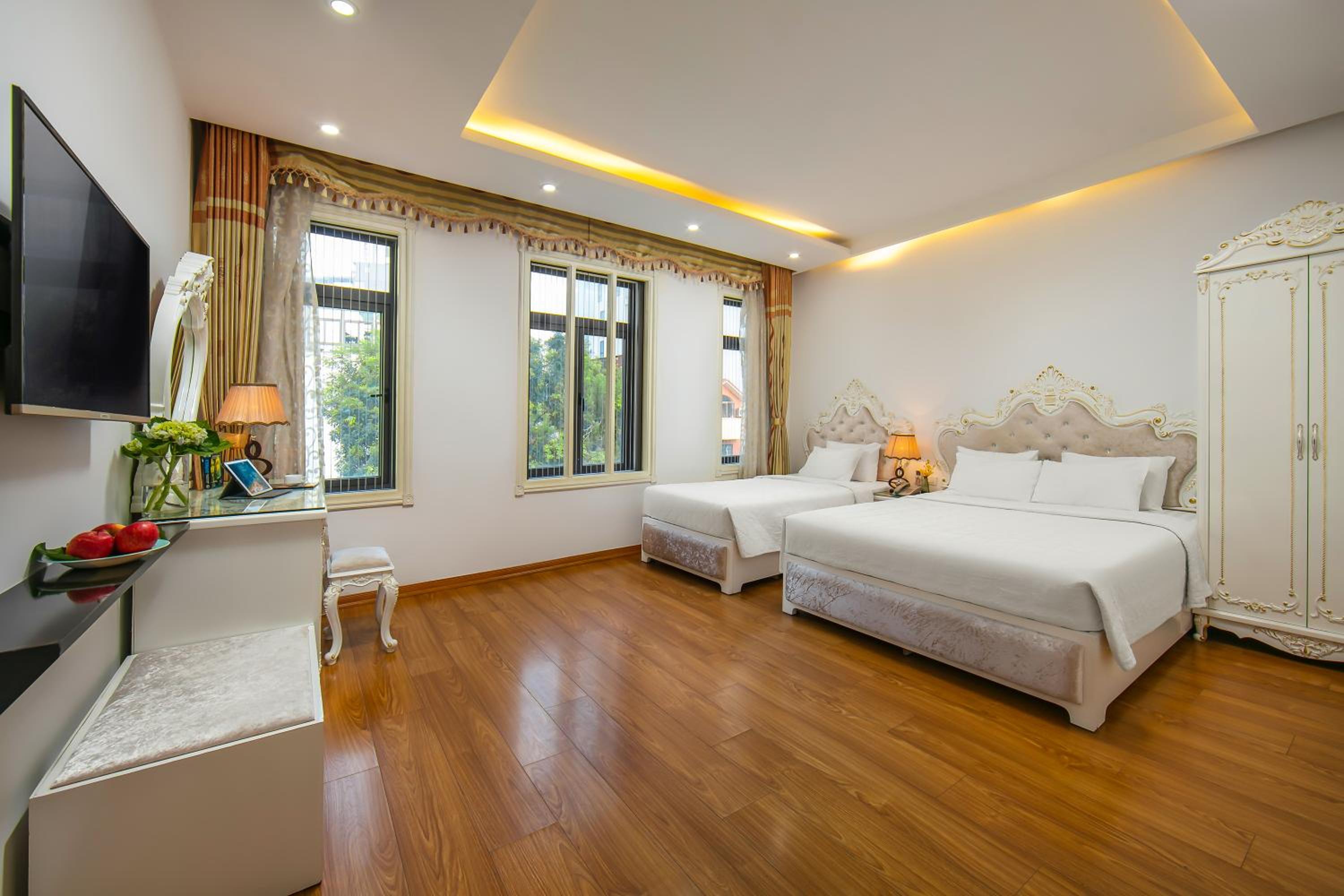 Standard, Triple, Single Bed